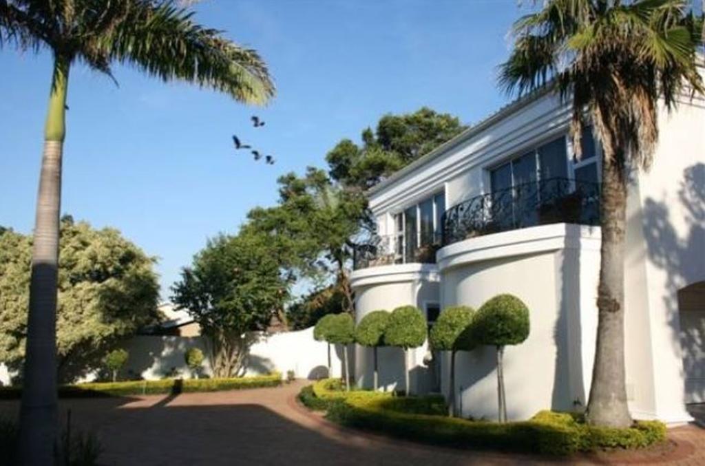 אמנזימטוטי Luxury Beach Apartments מראה חיצוני תמונה